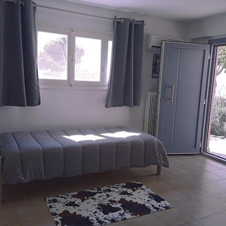 Andros Lighthouse Apartments Mesaria  Экстерьер фото
