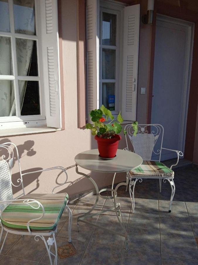 Andros Lighthouse Apartments Mesaria  Экстерьер фото