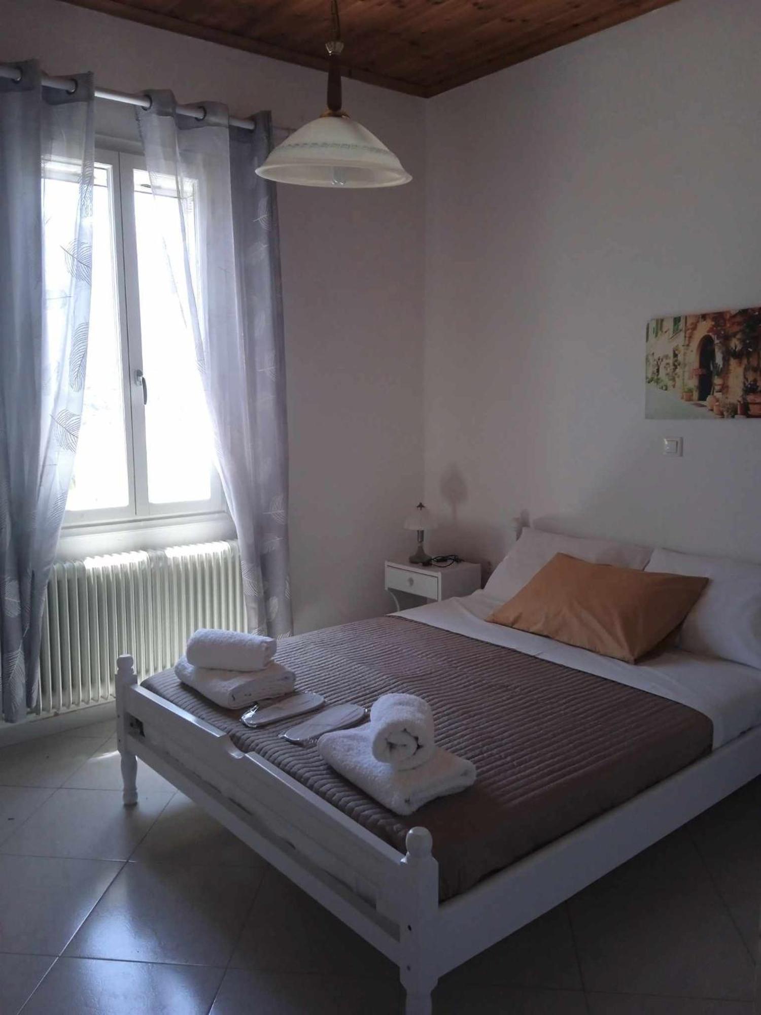 Andros Lighthouse Apartments Mesaria  Экстерьер фото