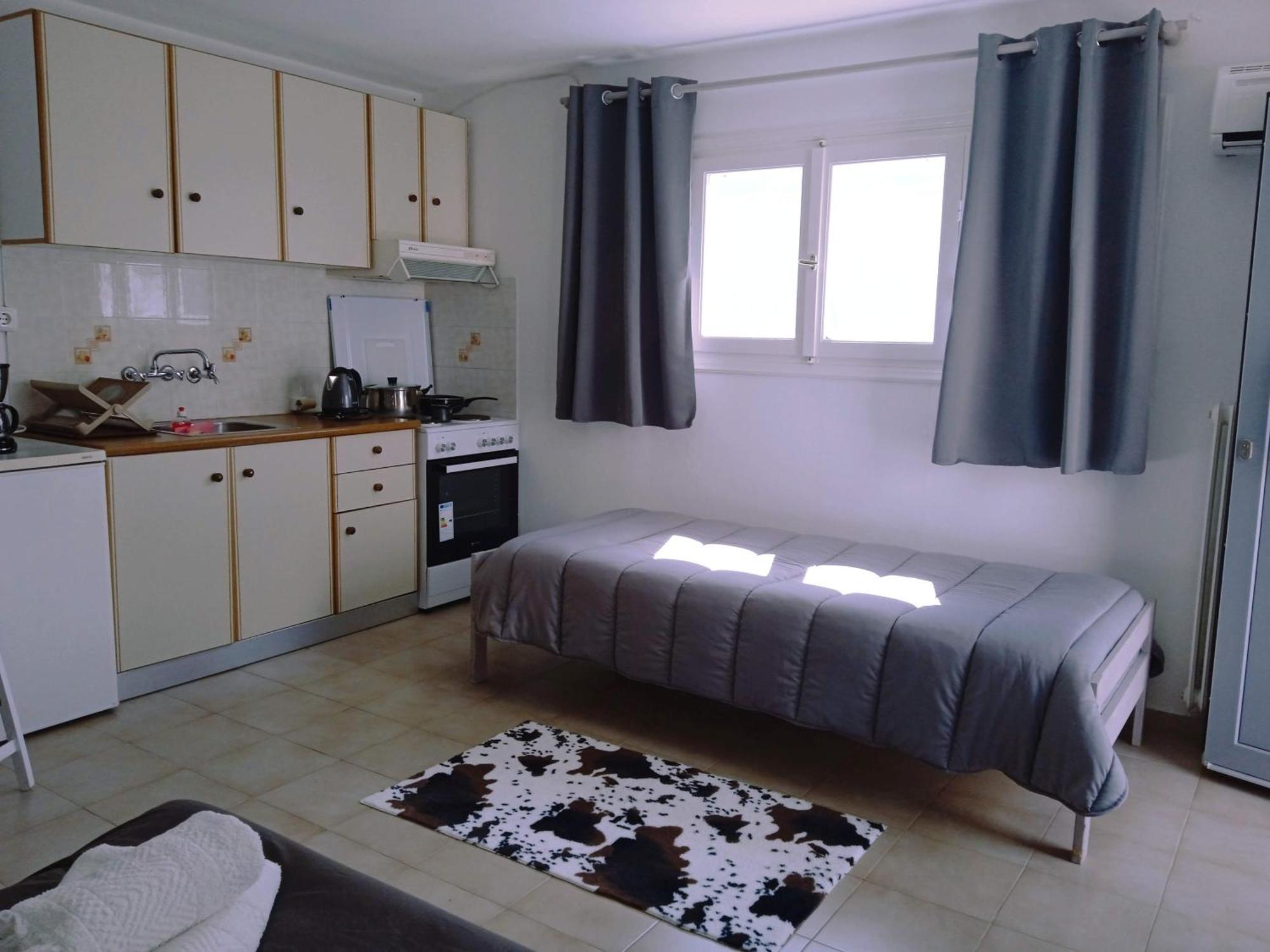 Andros Lighthouse Apartments Mesaria  Экстерьер фото
